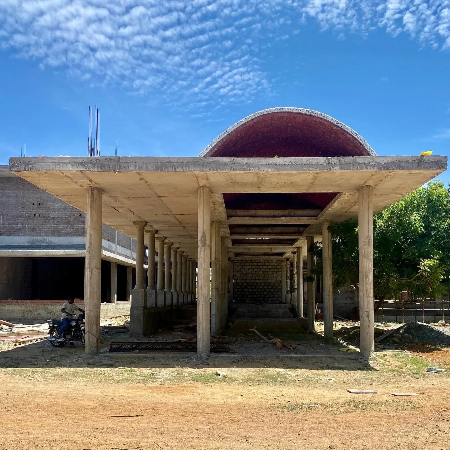 I Link Digital Office Campus - Image 8